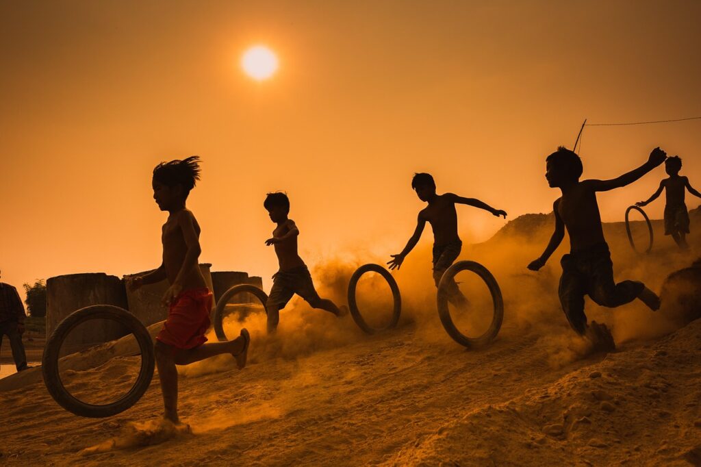children, kids, childhood, games, play, fun, playful, silhouettes, nature, sunset, vietnam